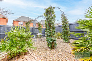 Photo 23- click for photo gallery